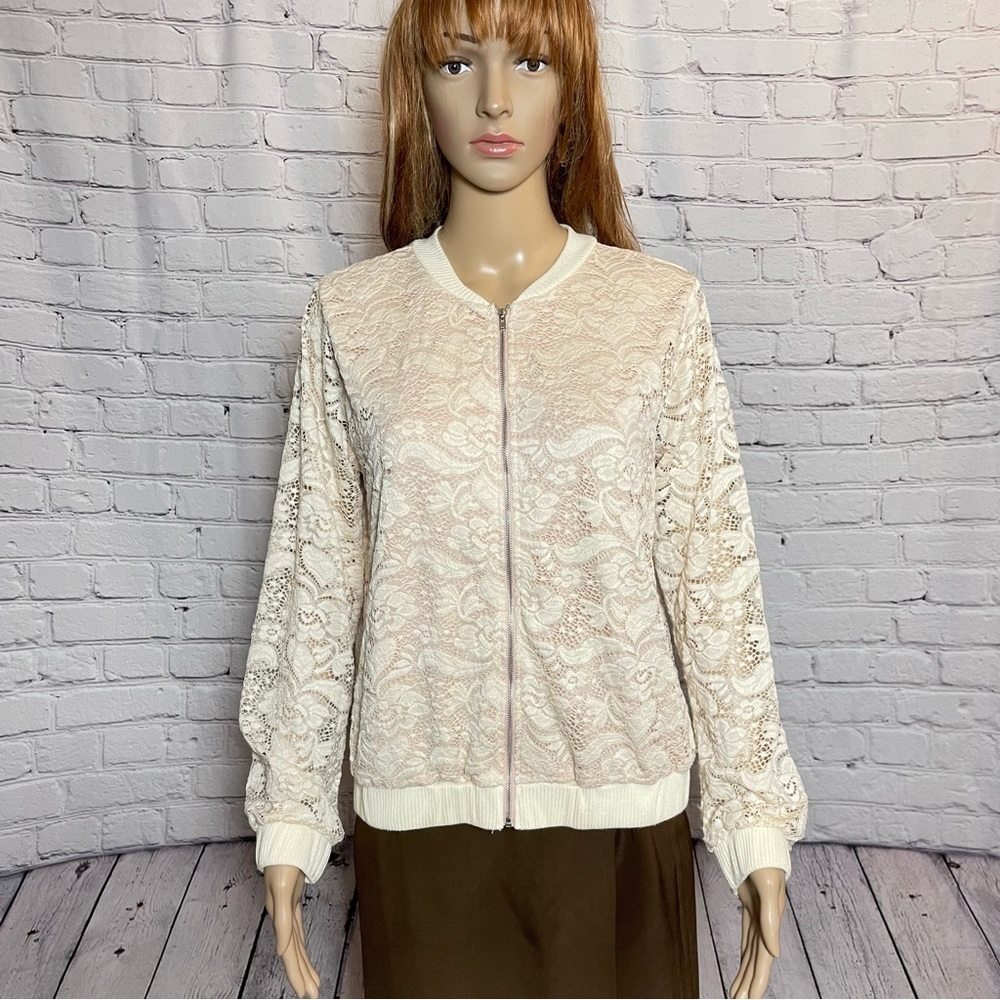 H.I.P Happening In The Present Lace Blush Bomber Size L